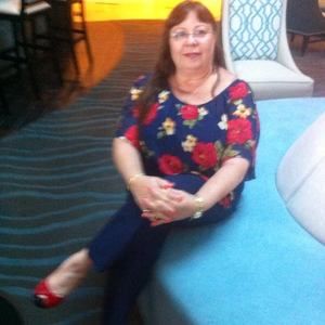 Meet your Posher, Lilian